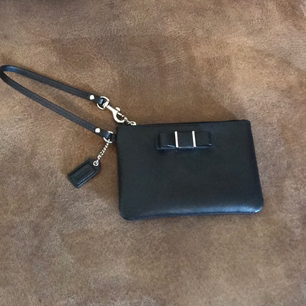 Black Coach Wristlet - small